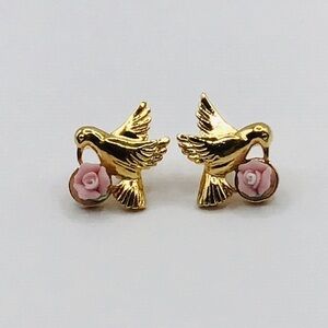 VINTAGE Avon Earrings Stud Hummingbird Flower Gold Tone Pink
